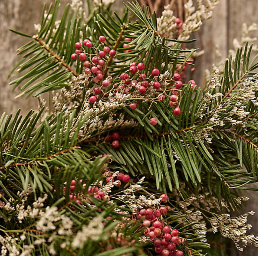 Martha Stewart’s Favorite Holiday Wreath